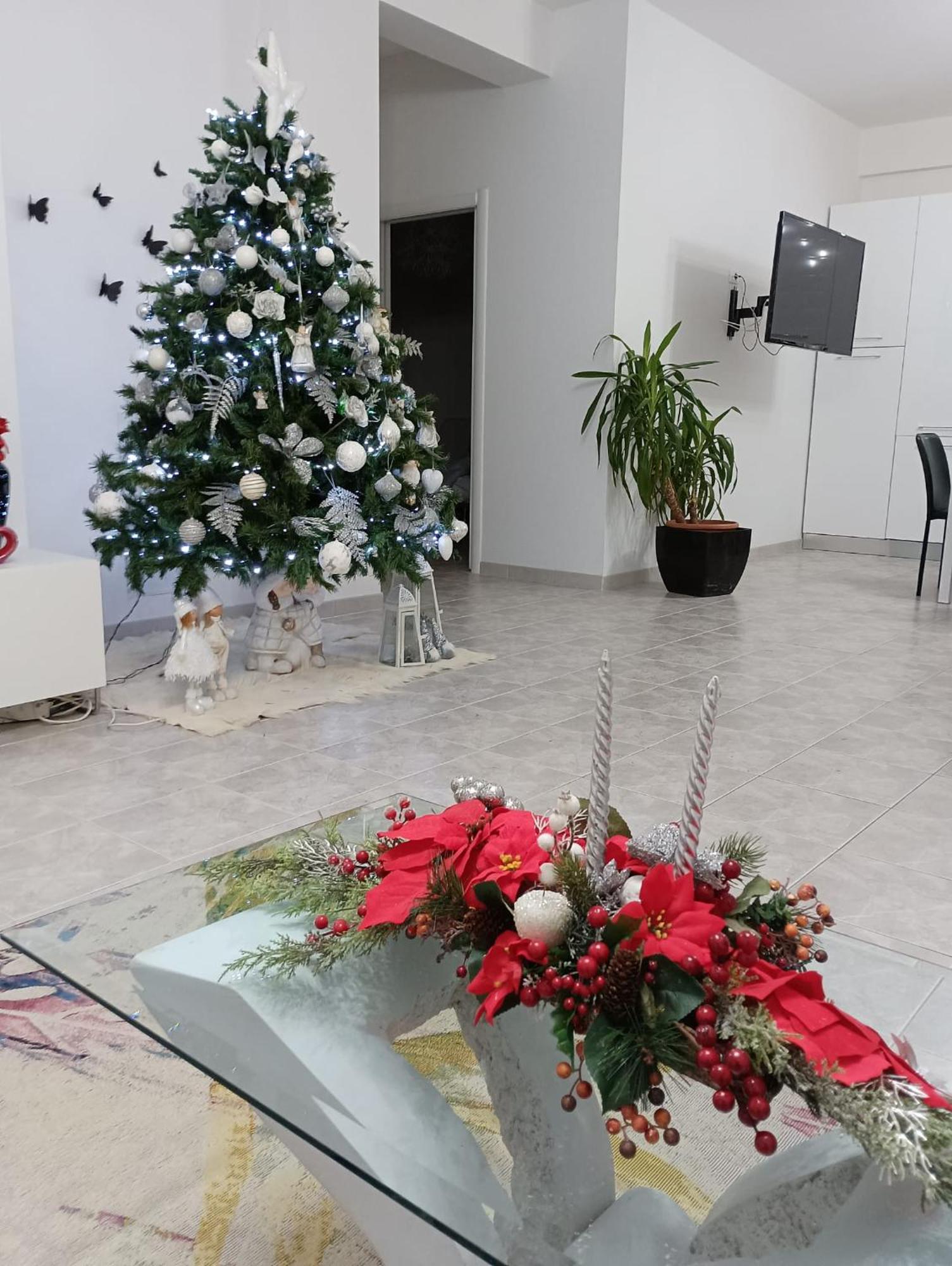 فيلا Parco Delle Rose سولمونا المظهر الخارجي الصورة